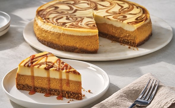 Pumpkin-Cookie-Butter-Cheesecake-gv-590x365_-